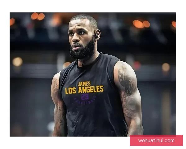 詹姆斯16年罕见表现 35分9三分缔造队史新纪录