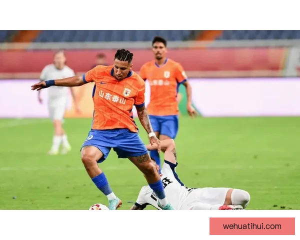 中超英博客场2-1逆转泰山 马莱莱双响瓦科破门助队连胜